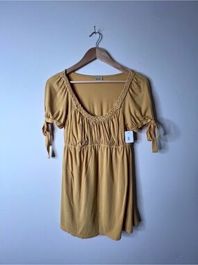 Ella Moss Mustard Scoop-Neck Tie Sleeve Tunic